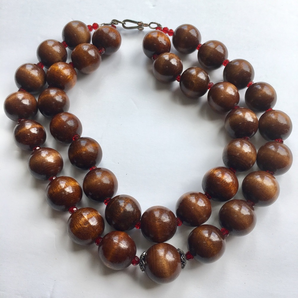 Vintage Polished wood bead necklace